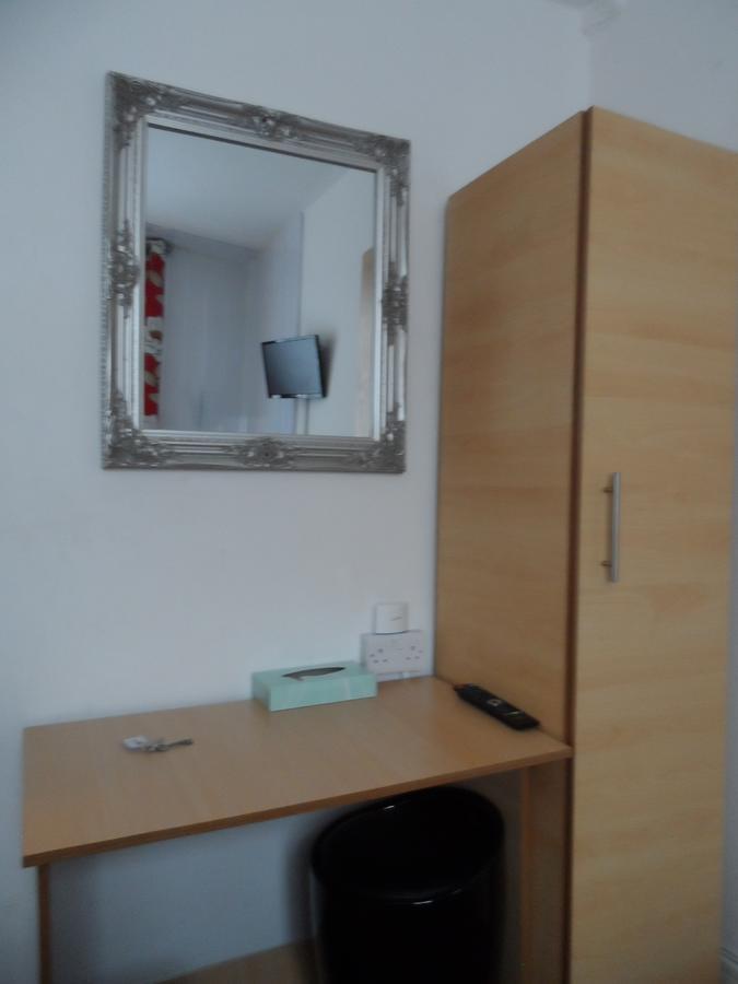 Metro House Star Accommodation ロンドン エクステリア 写真